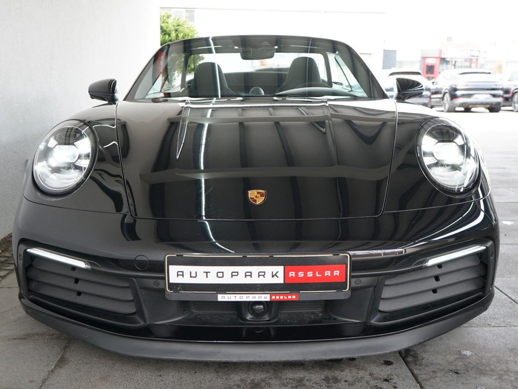 Porsche 992