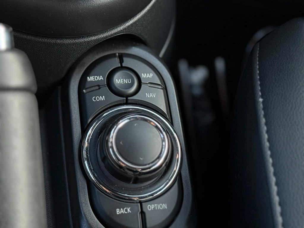 Mini John Cooper Works Cabrio