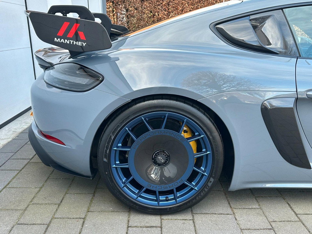 Porsche Cayman