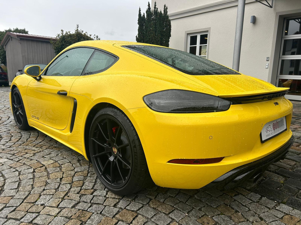 Porsche Cayman