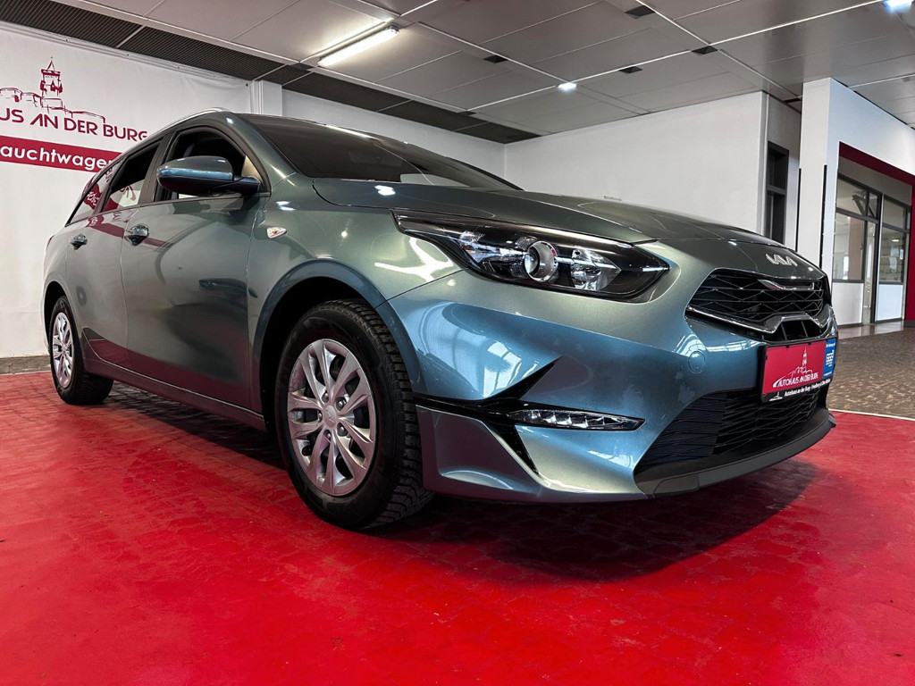 Kia Ceed 2023 Benzine