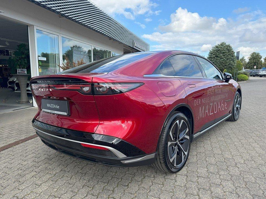 Mazda 6e
