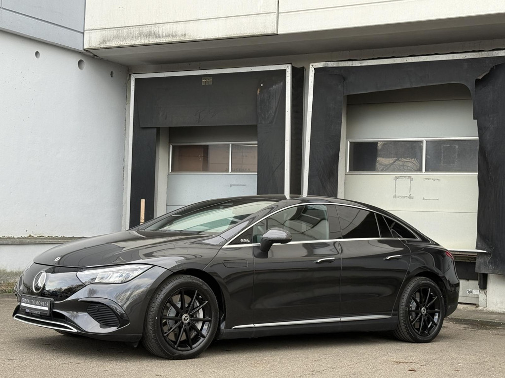 Mercedes-Benz EQE