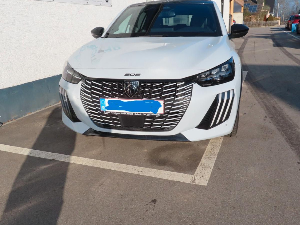 Peugeot 208 2025 Benzine