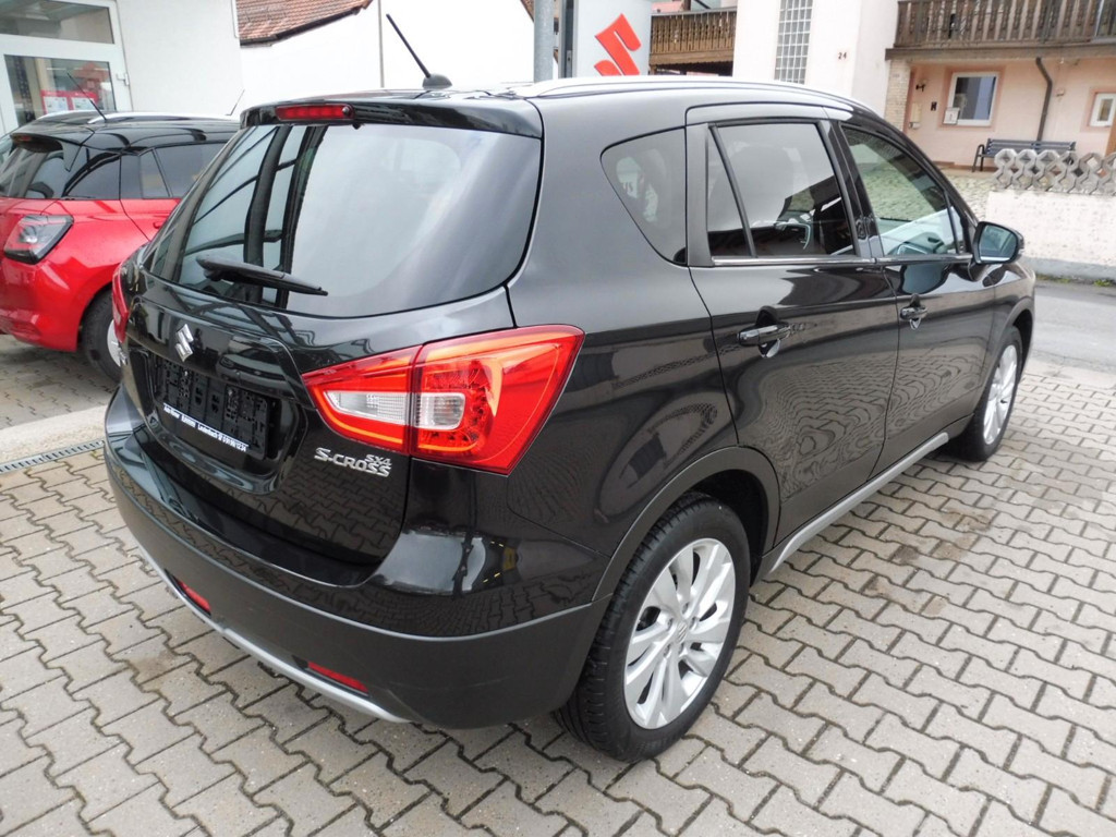 Suzuki SX4 S-Cross