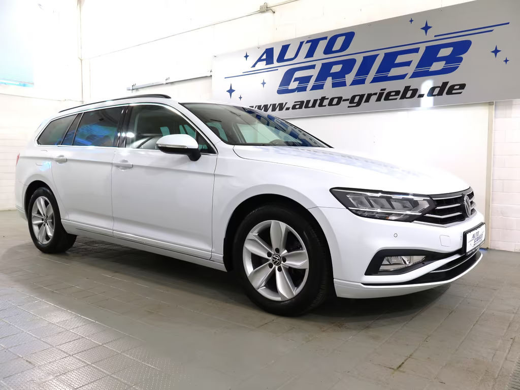 Volkswagen Passat 2023 Benzine