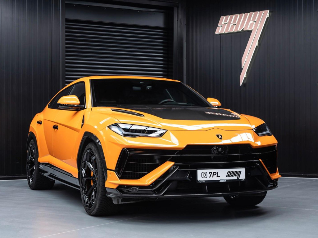 Lamborghini Urus 2025 Benzine