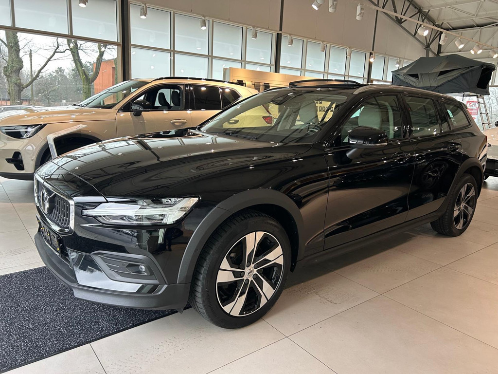 Volvo V60 Cross Country