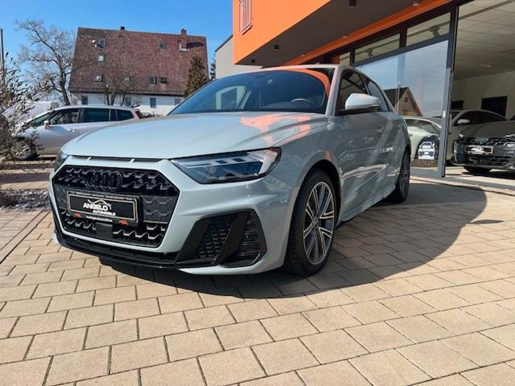 Audi A1 2023 Benzine