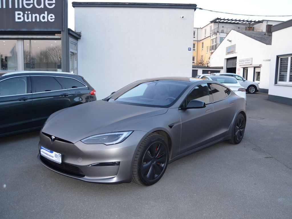 Tesla Model S