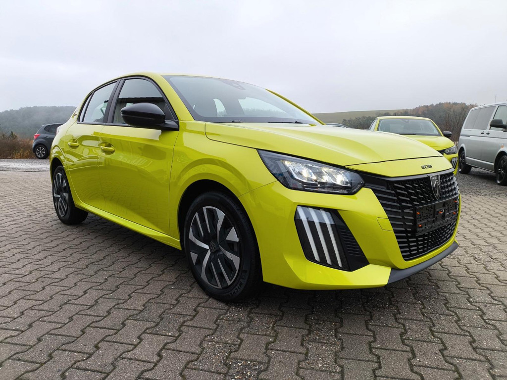 Peugeot 208 2025 Benzine