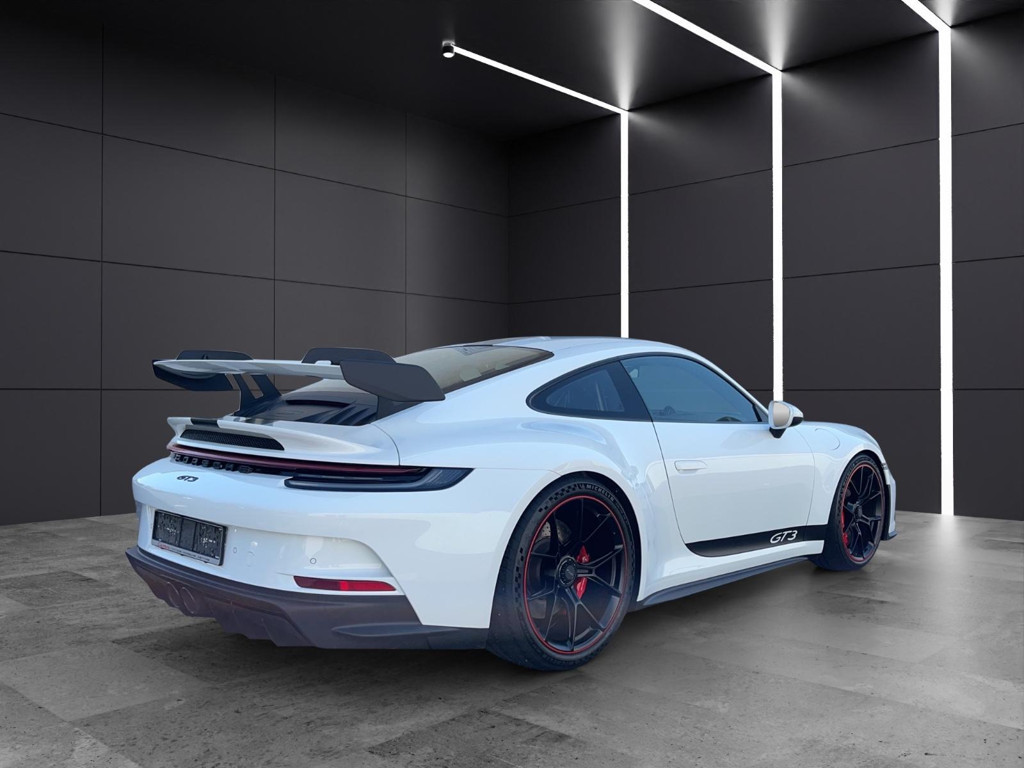 Porsche 992