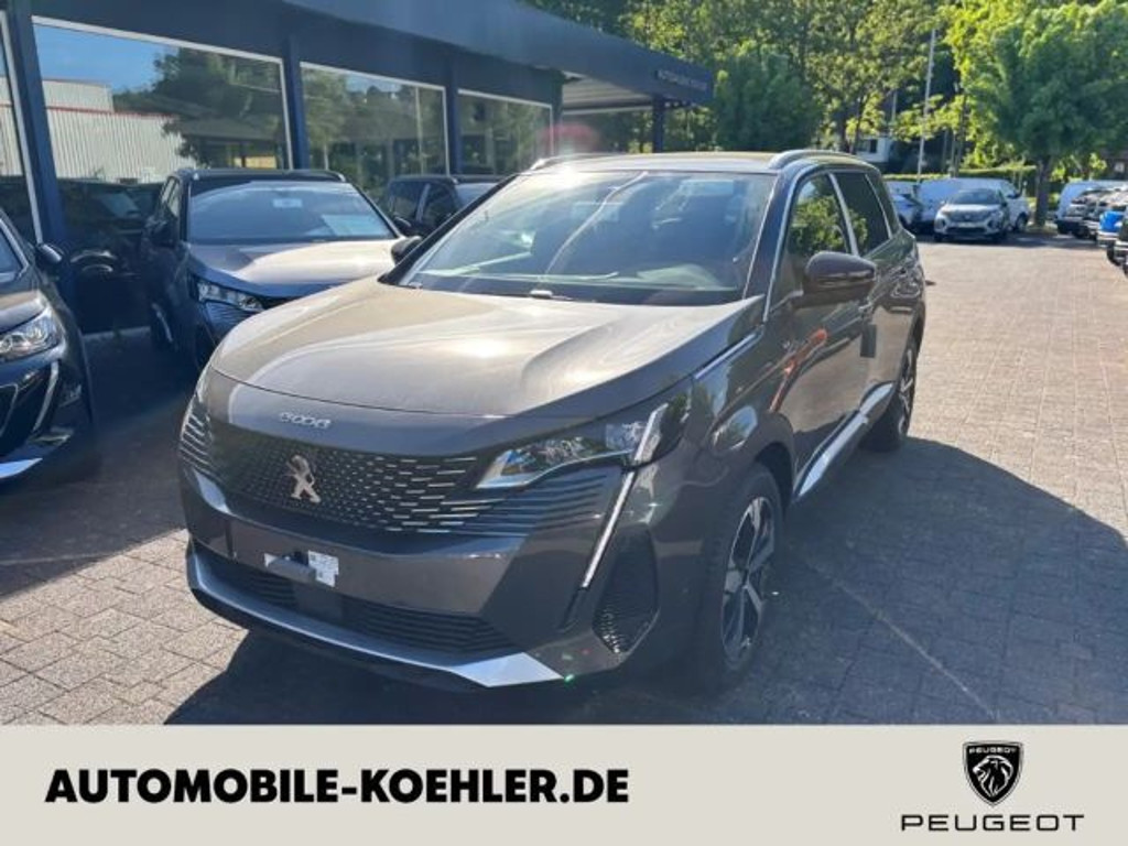 Peugeot 5008 2025 Benzine