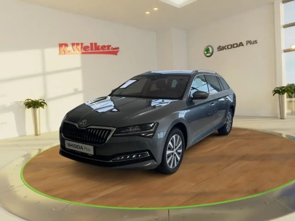 Skoda Superb 2025 Benzine