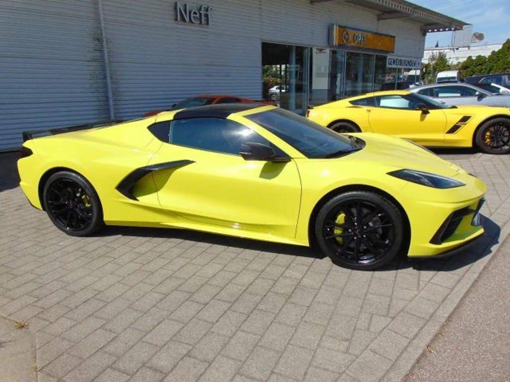 Corvette C8