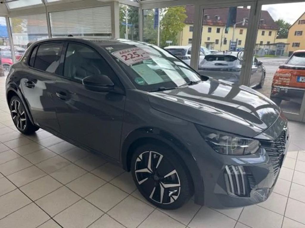 Peugeot e-208 2025 Benzine