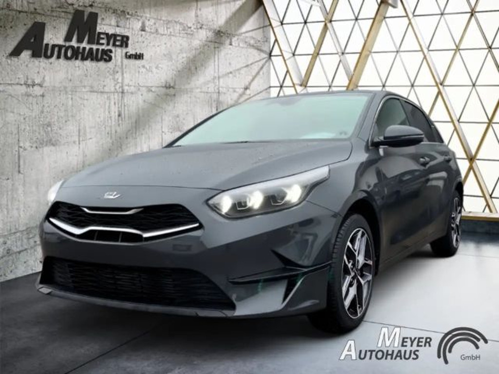 Kia Ceed 2025 Benzine
