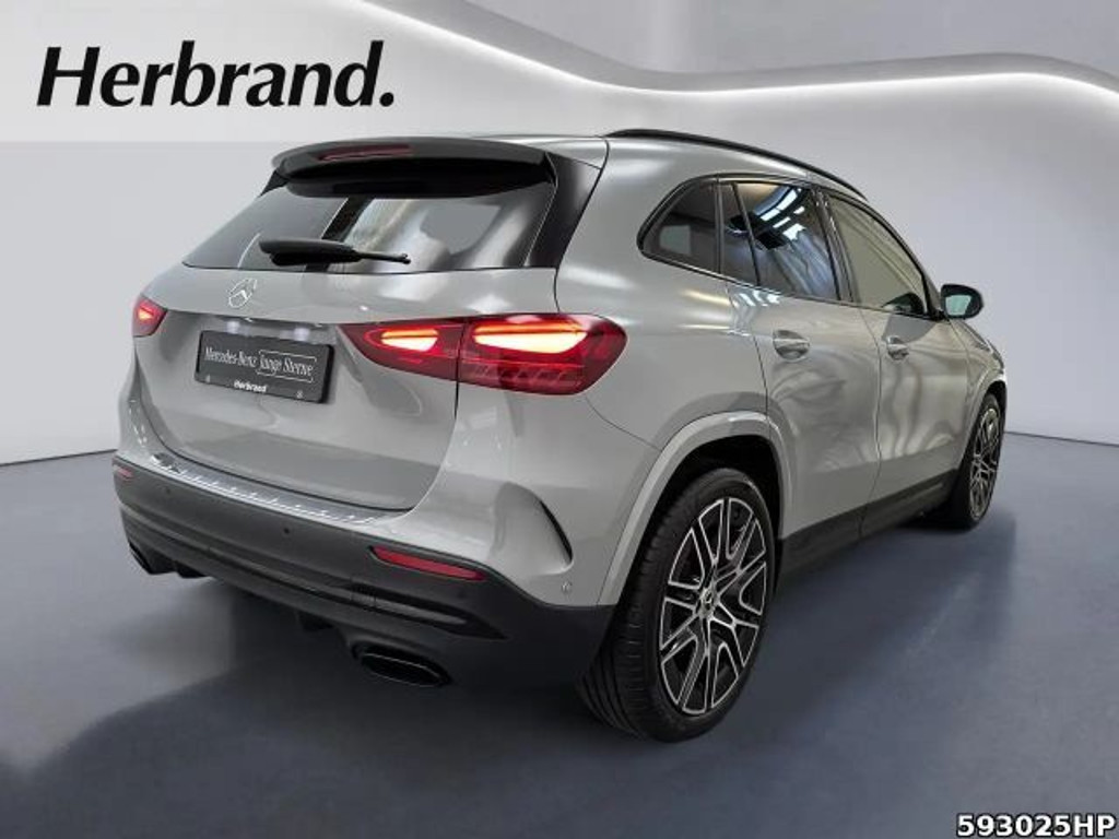 Mercedes-Benz GLA-Klasse