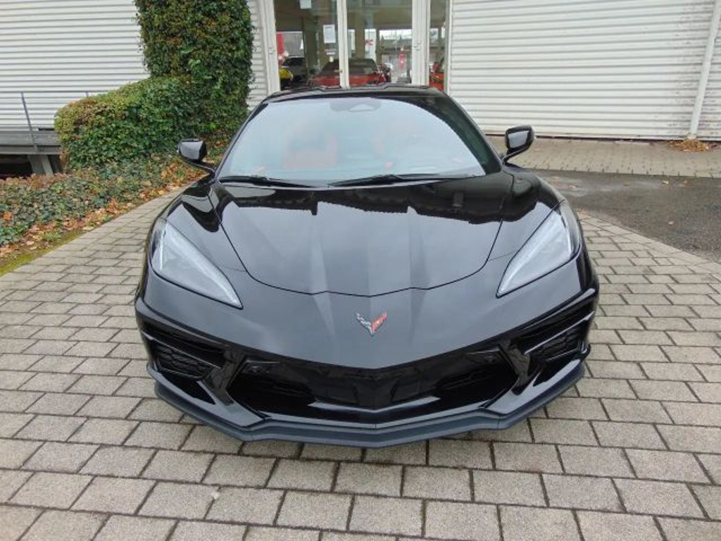 Corvette C8