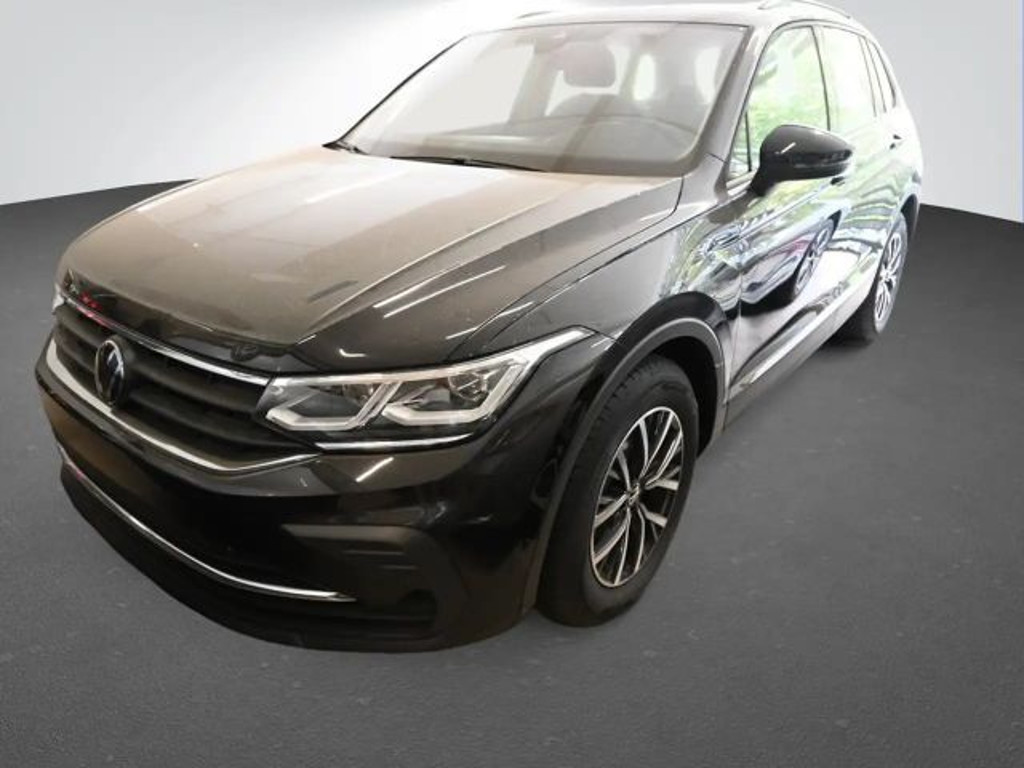 Volkswagen Tiguan 2024 Benzine
