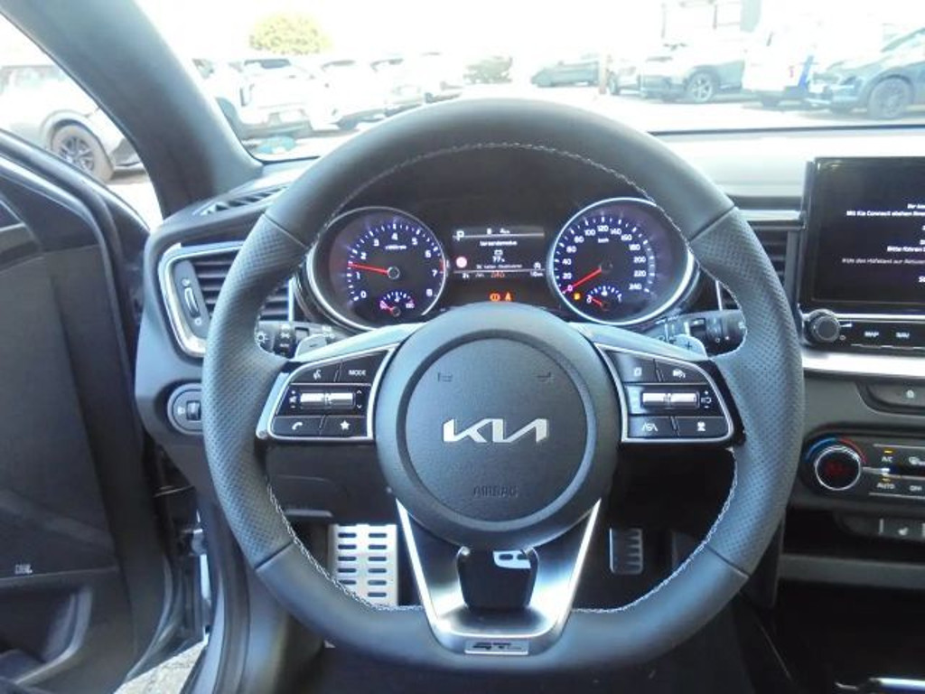 Kia ProCeed