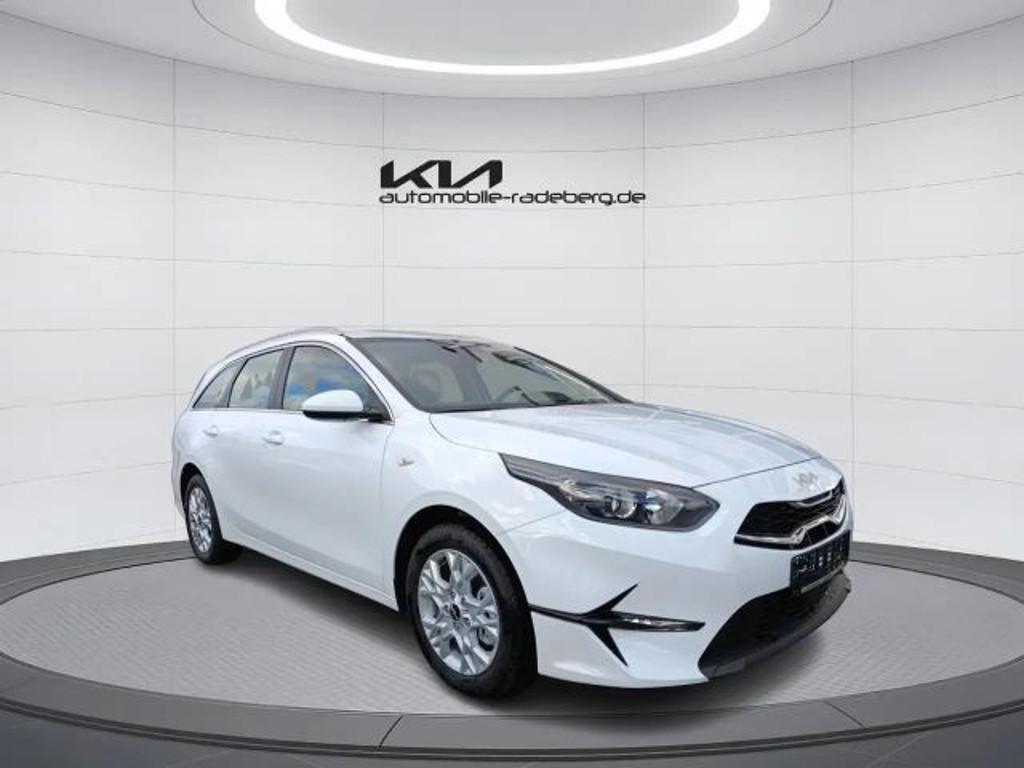 Kia Ceed 2025 Benzine