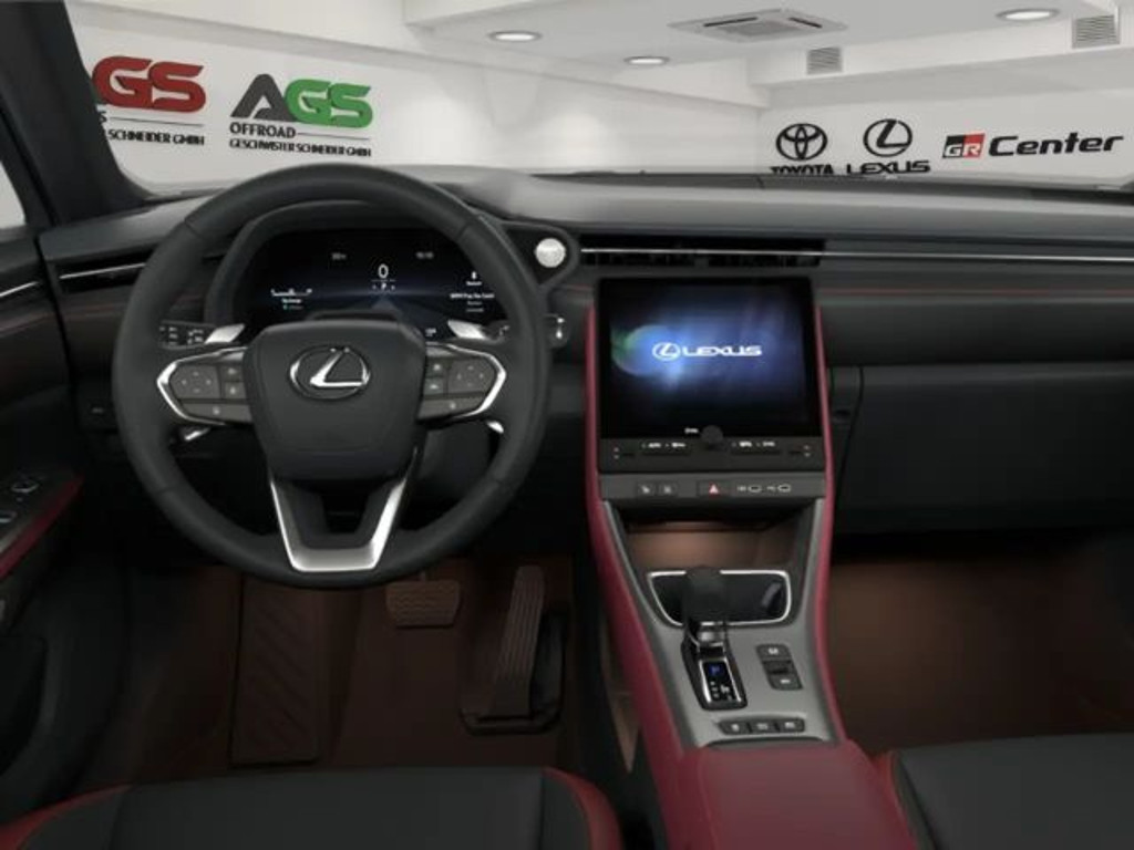 Lexus LBX