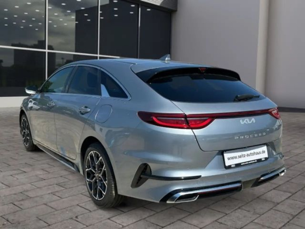 Kia ProCeed