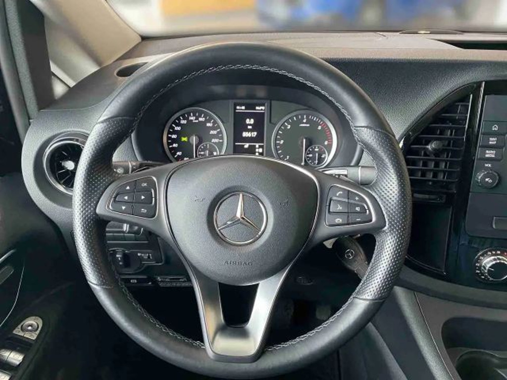 Mercedes-Benz Marco Polo