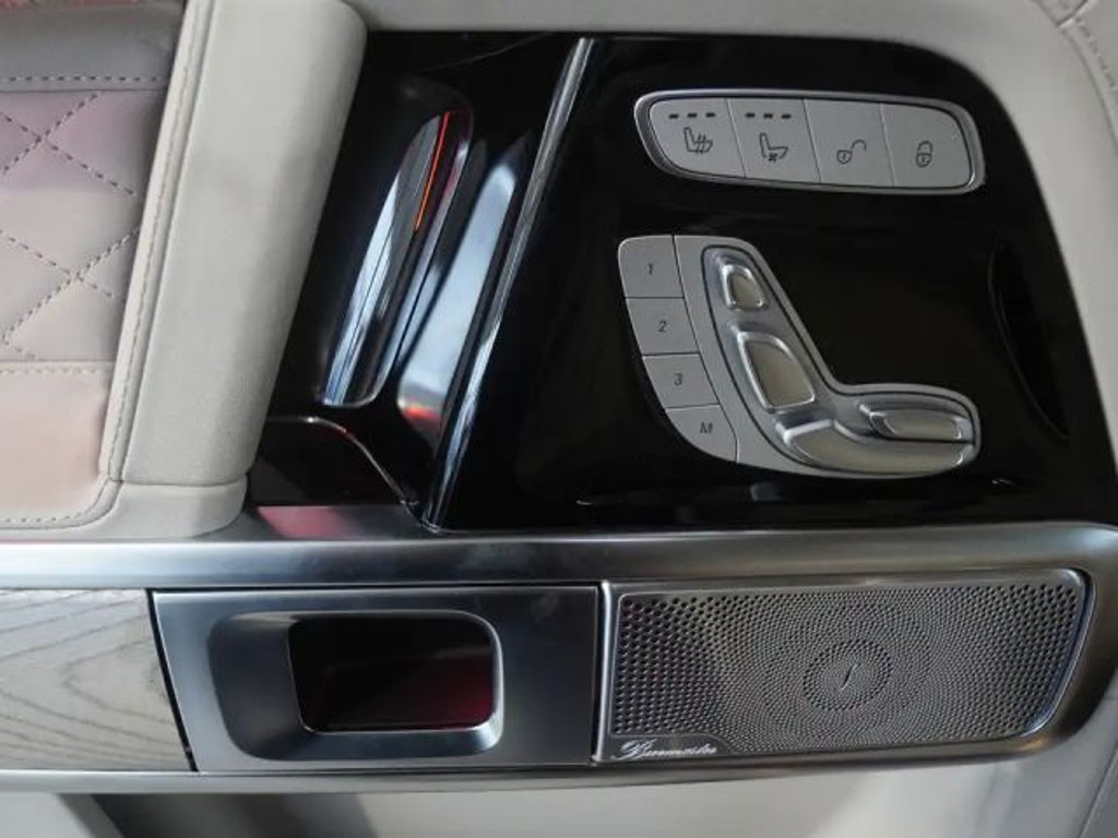 Mercedes-Benz G-Klasse