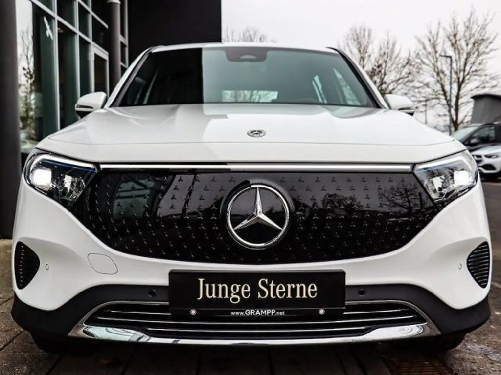 Mercedes-Benz EQB