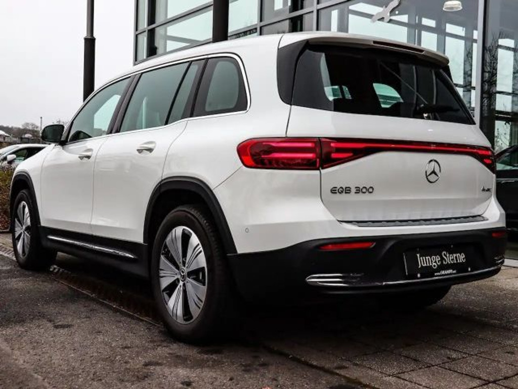 Mercedes-Benz EQB