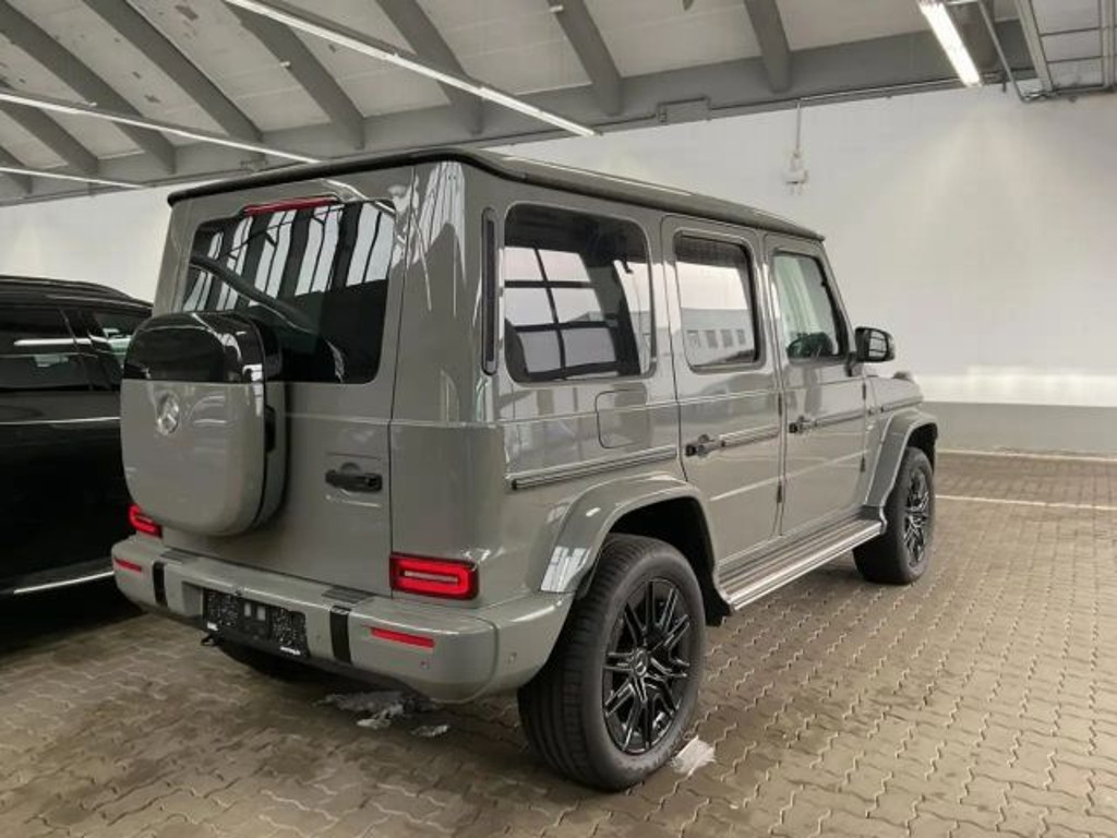 Mercedes-Benz G-Klasse