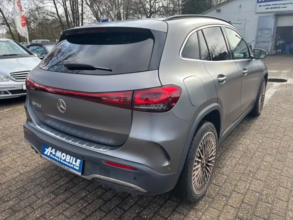 Mercedes-Benz EQA