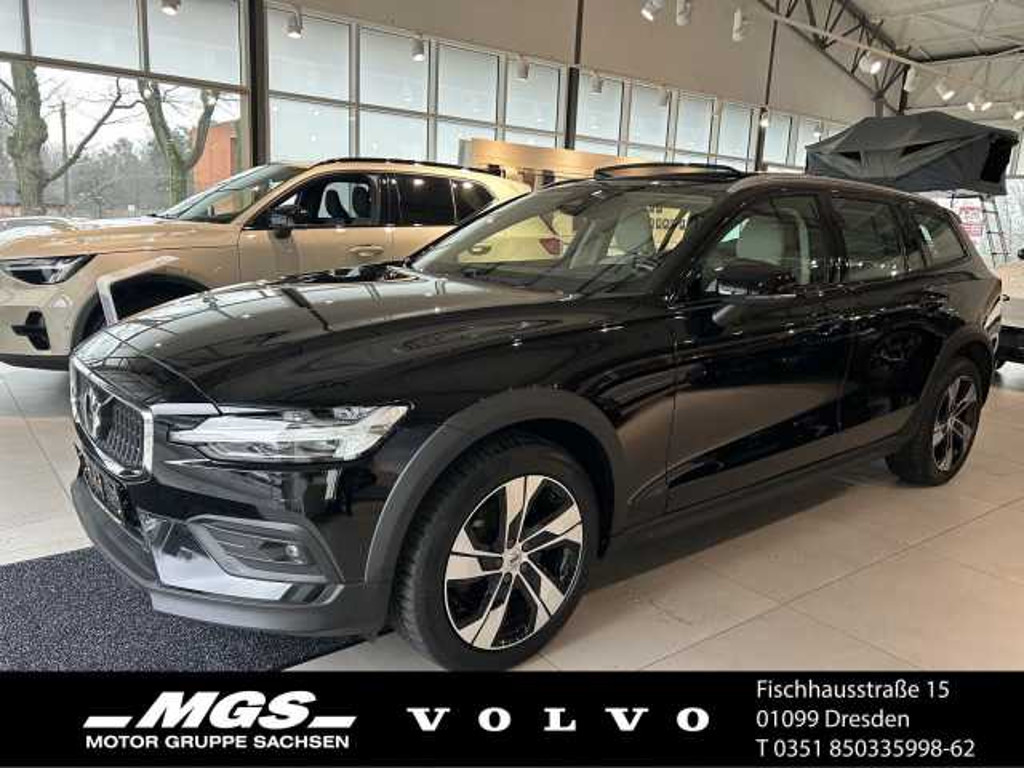 Volvo V60 Cross Country 2023 Hybride Diesel