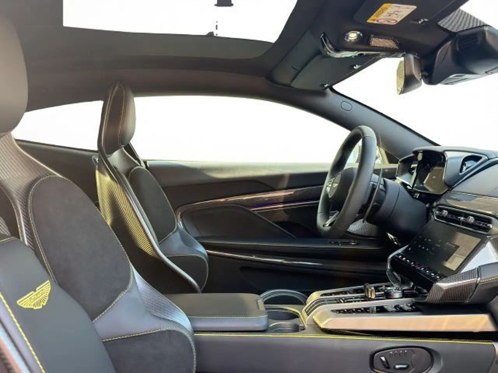 Aston Martin Vanquish