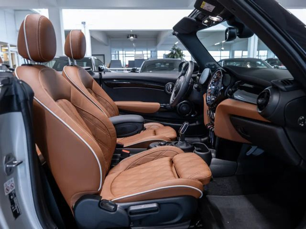 Mini John Cooper Works Cabrio