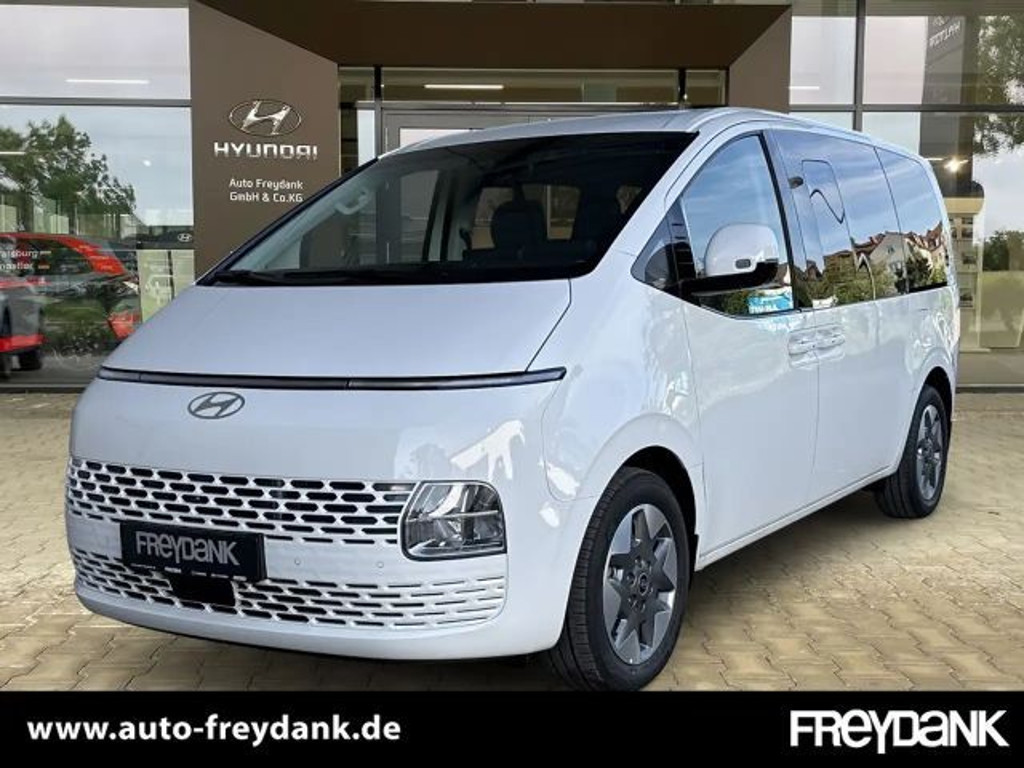 Hyundai Staria 2025 Hybride Benzine