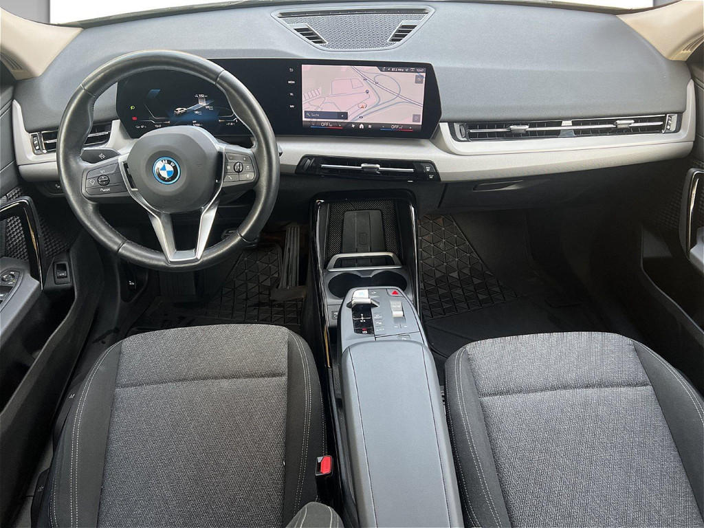 BMW iX2