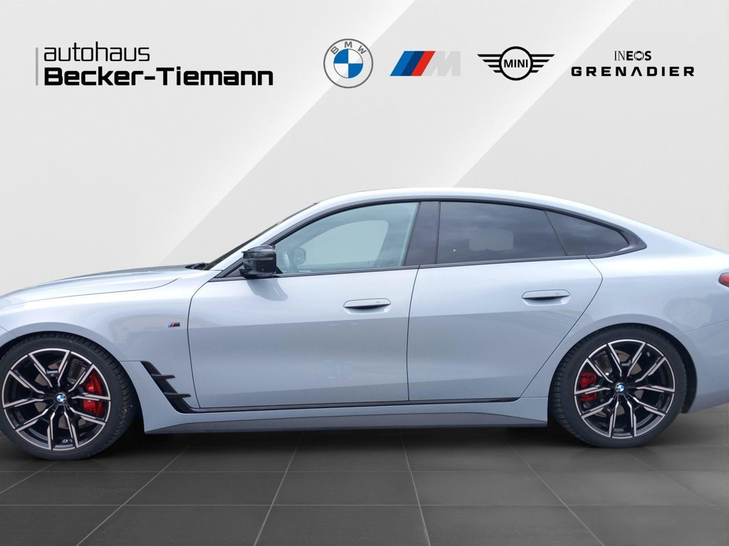 BMW M440