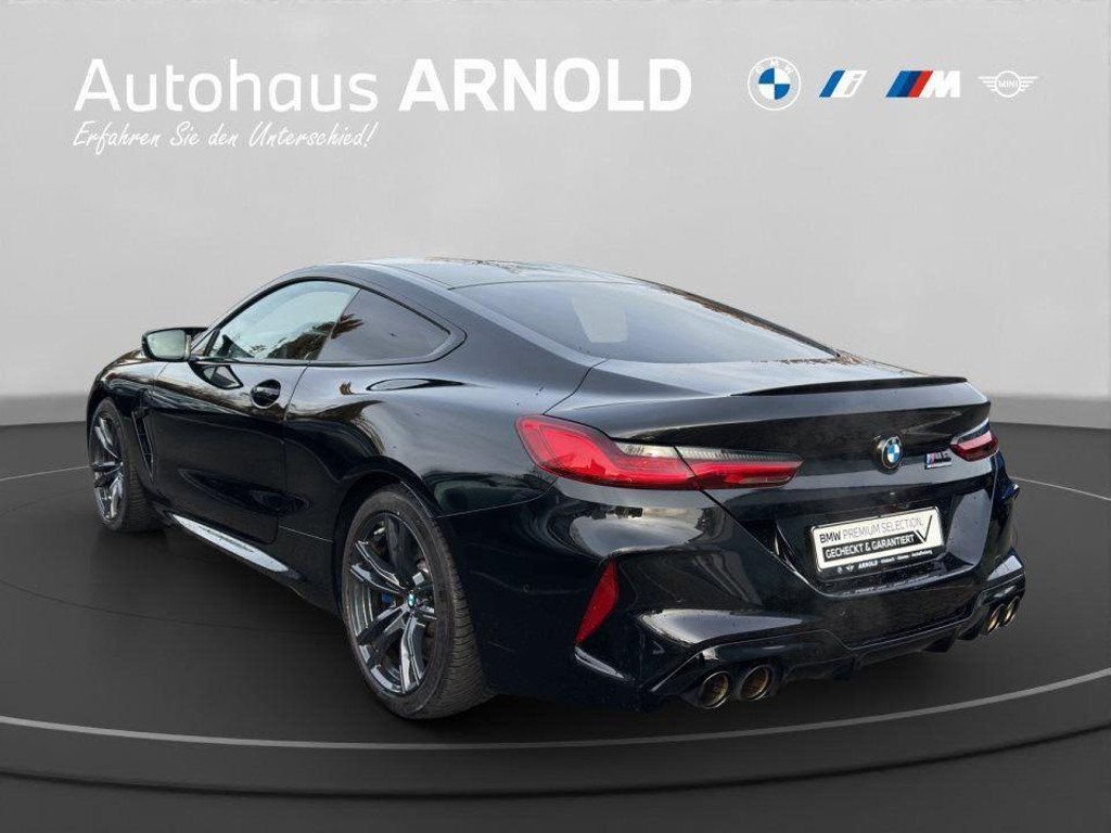 BMW M8