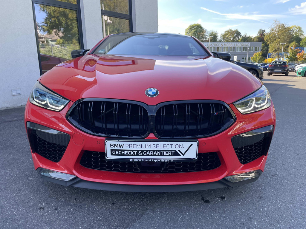 BMW M8