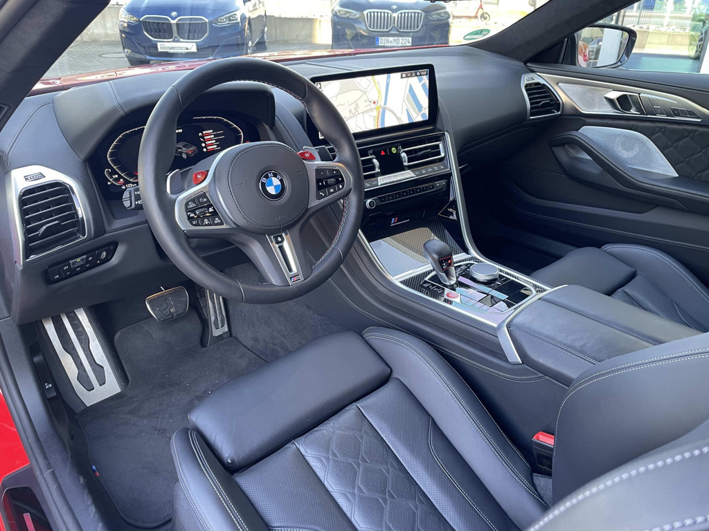 BMW M8