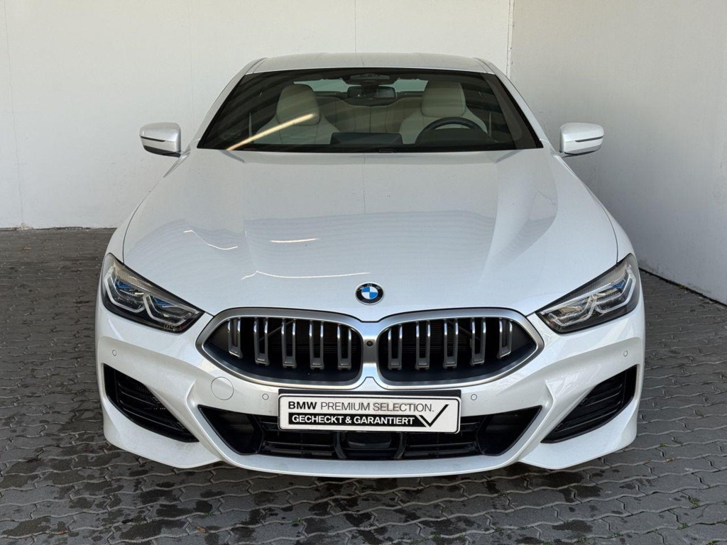 BMW 8 Serie 2024 Benzine