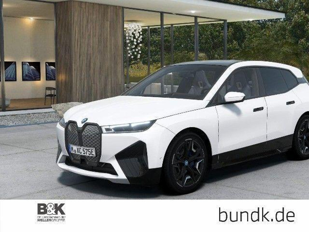 BMW iX