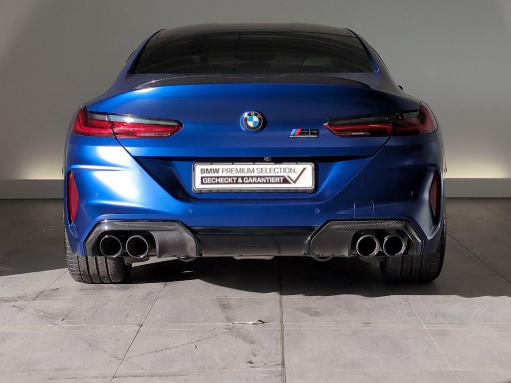 BMW M8