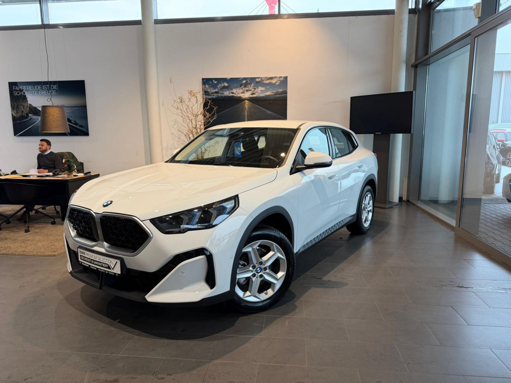 BMW X2