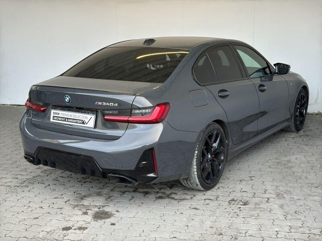 BMW M340