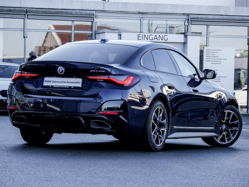 BMW M440