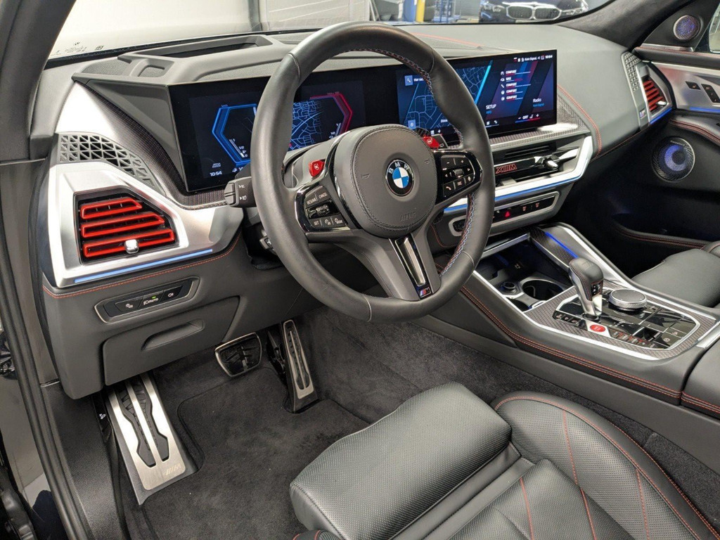 BMW XM